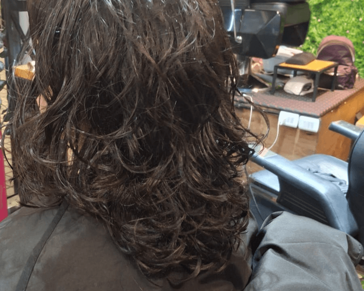 Corte con estilo (No incluye lvado ni planchado)