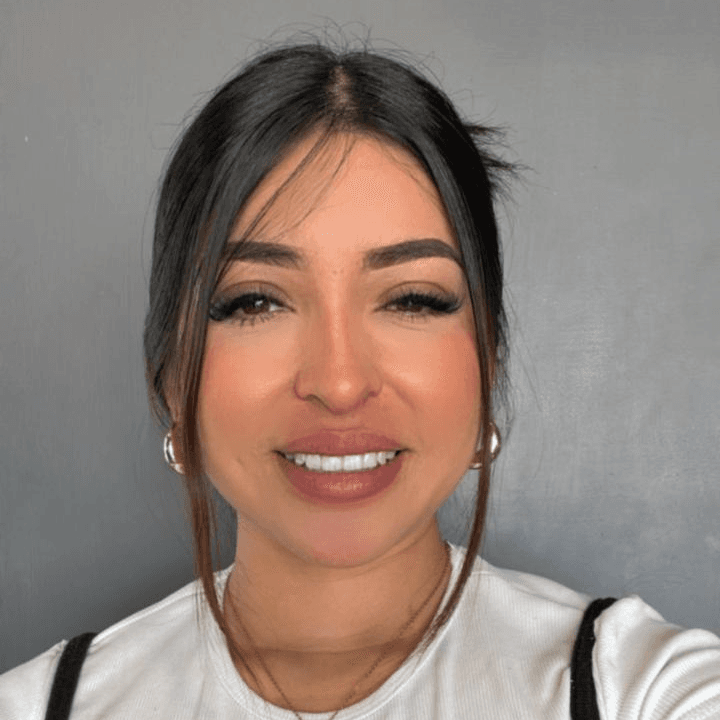 Elizabeth Sanchez photo