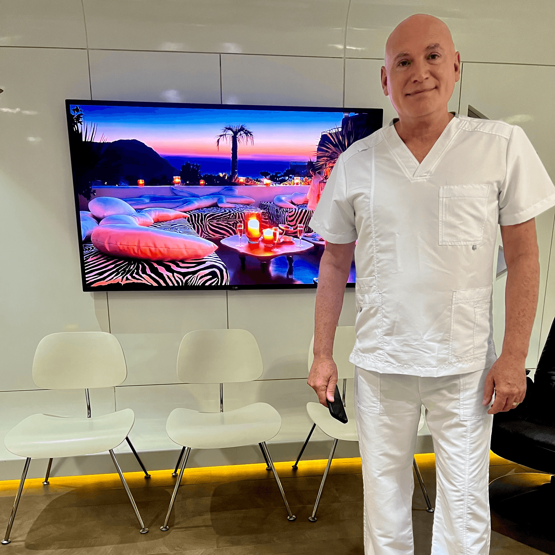 Foto de Dr BEZZATO Director Médico