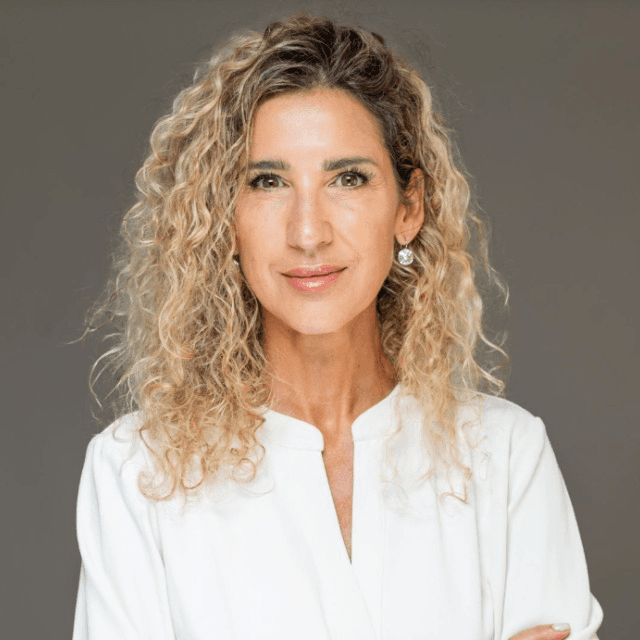 Dra. LORENA CLAUS photo