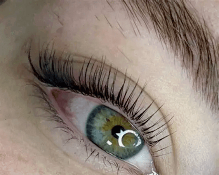 Combo Lifting de pestañas + Laminado de cejas