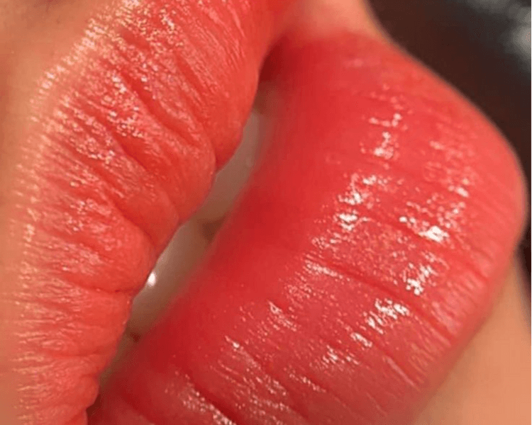 Micropigmentación de labios "Rubor Lips"