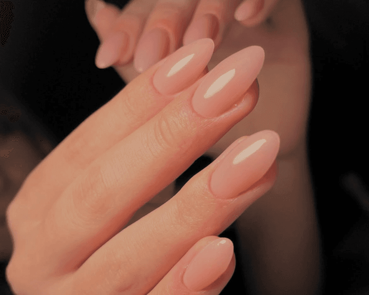 Soft gel más diseño en dos uñas x mano