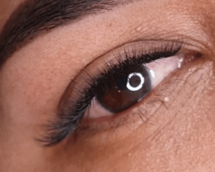 Extensiones de pestañas fibras tech