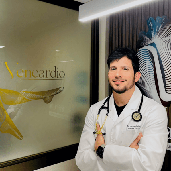 Eco doppler de vasos del cuello (carotídeo-vertebral)