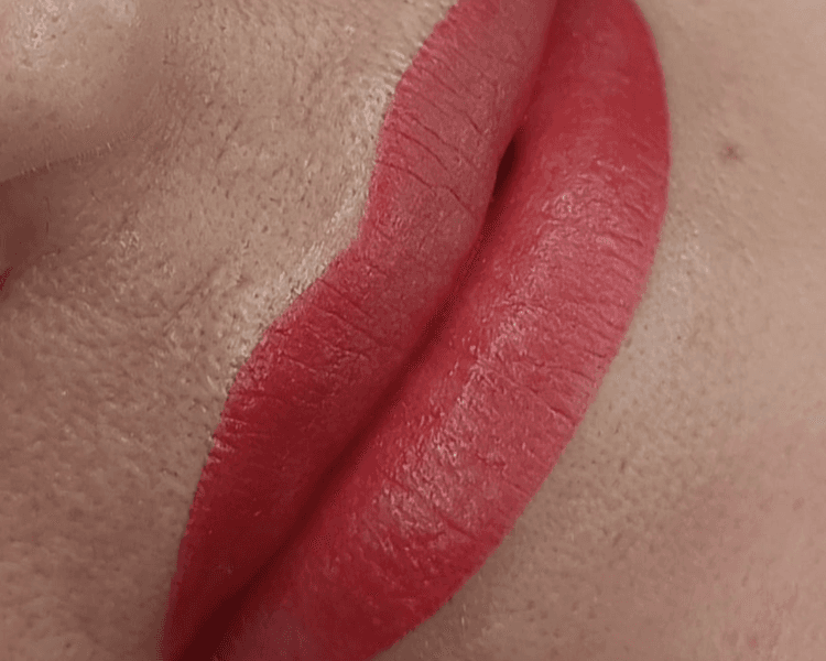 Micropigmentación de labios "Full Lips"