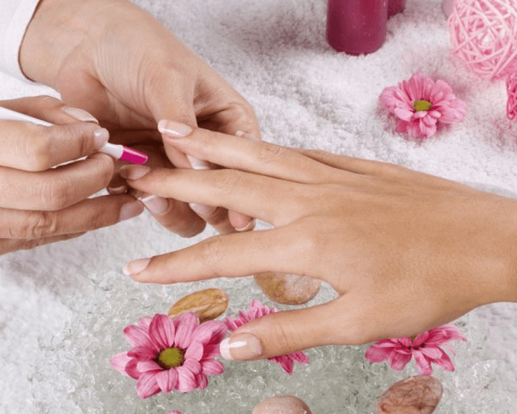 Manicure Permanente + Keratina