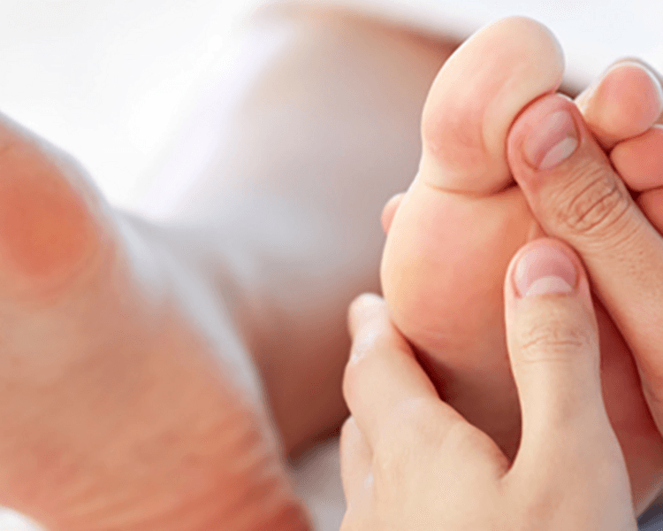 REFLEXOLOGIA PIES Y MANOS