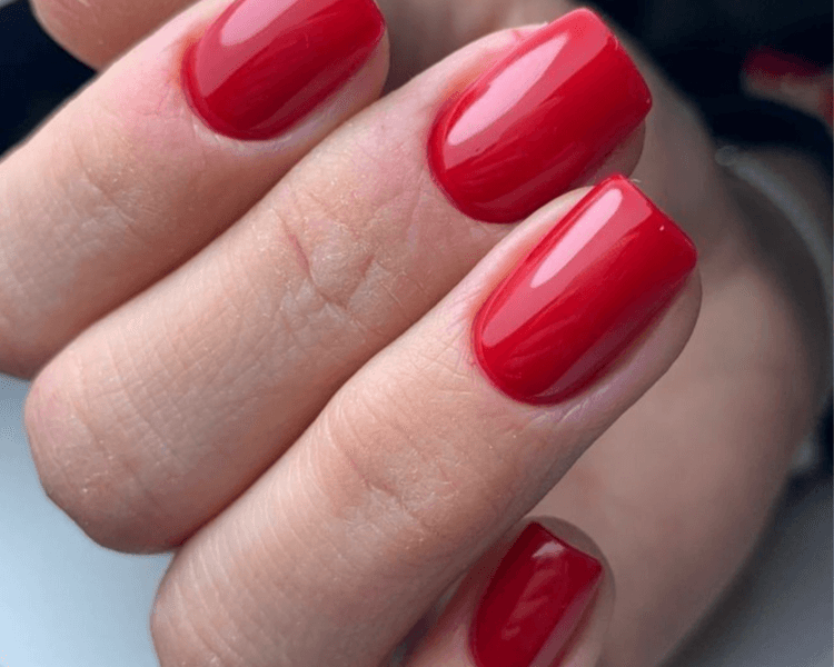 MANICURE TRADICIONAL