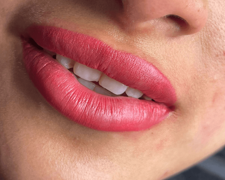 Full lips (labios no manchados)