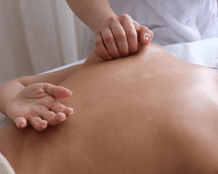 Masaje Descontracturante Espalda