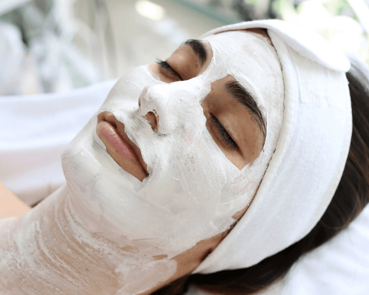 Tratamiento aclarante codos