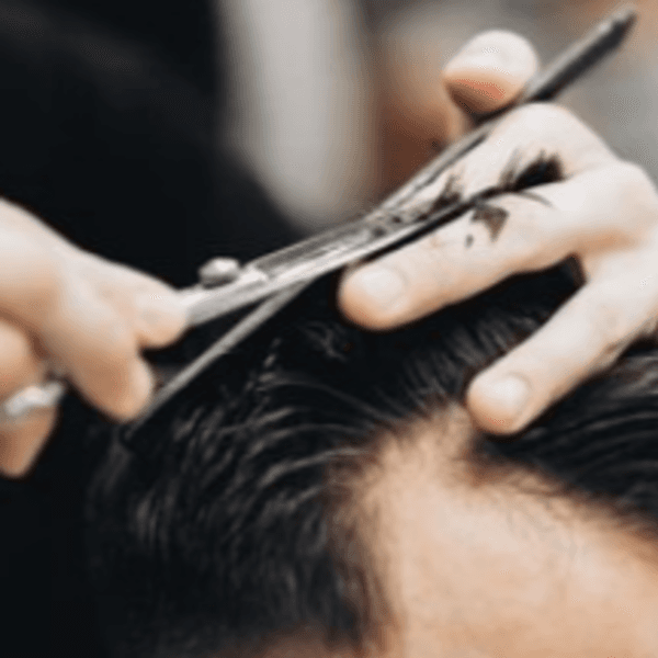 Corte de Cabello y Arreglo de Barba