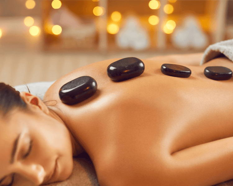 Masaje Piedras Calientes Espalda y Craneal