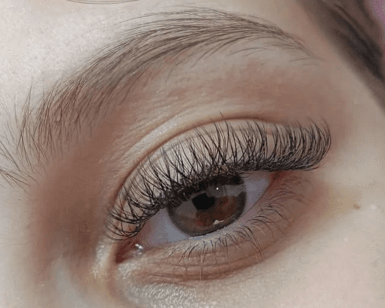 Efecto Volumen Tecnologico 2D - Extensiones de pestañas