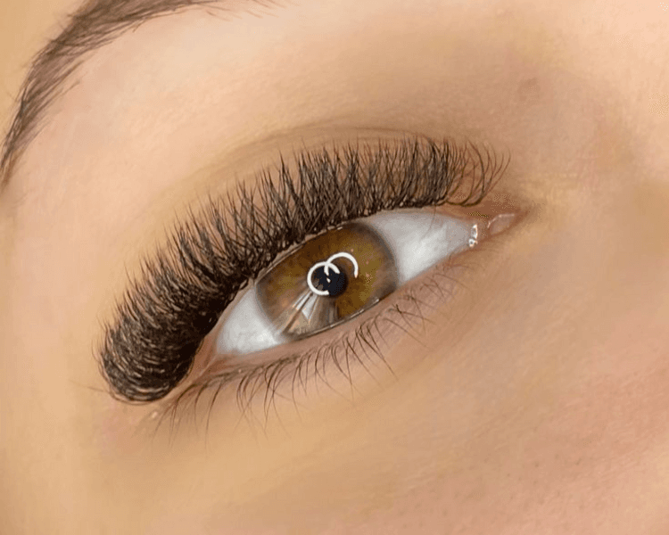 Efecto Volumen Tecnologico 4D - Extensiones de pestañas