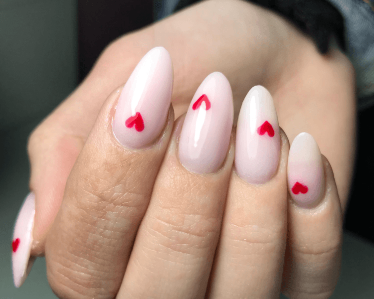 Service de Esculpidas en Gel con Esmaltado Semipermanente