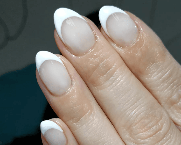Manicure Semi French