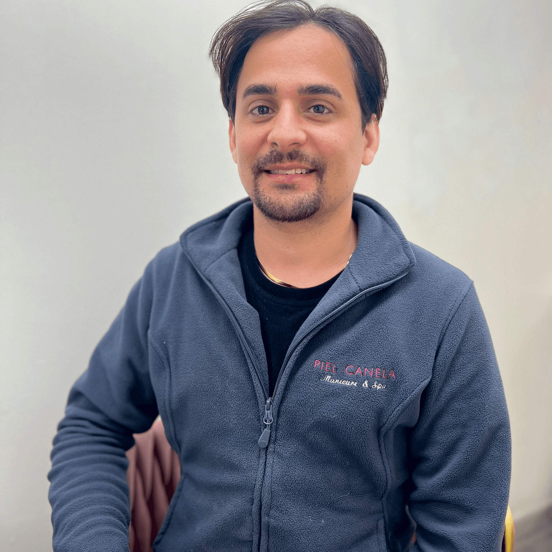 Luis Villasmin photo