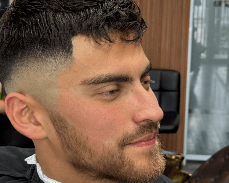 Corte de cabello + Barba Sin toallas calientes