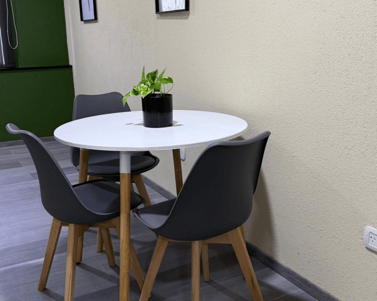 Oficina privada MEDIO DIA (4 horas)