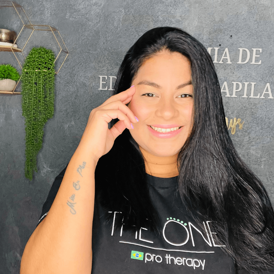 Daniela Mercado photo