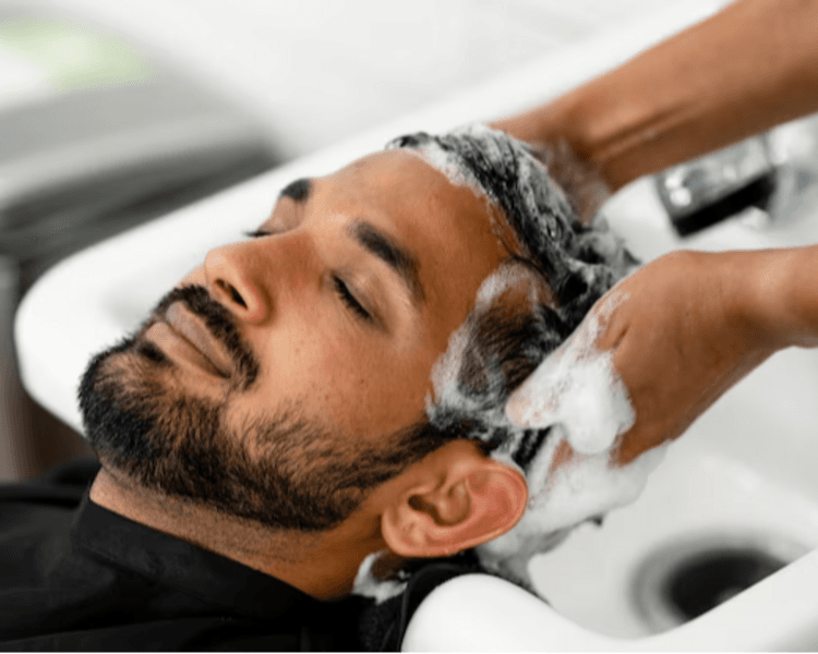 LAVADO CABELLO VARON