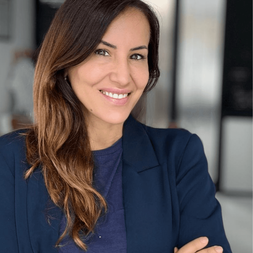 Dra. Laila cejas photo