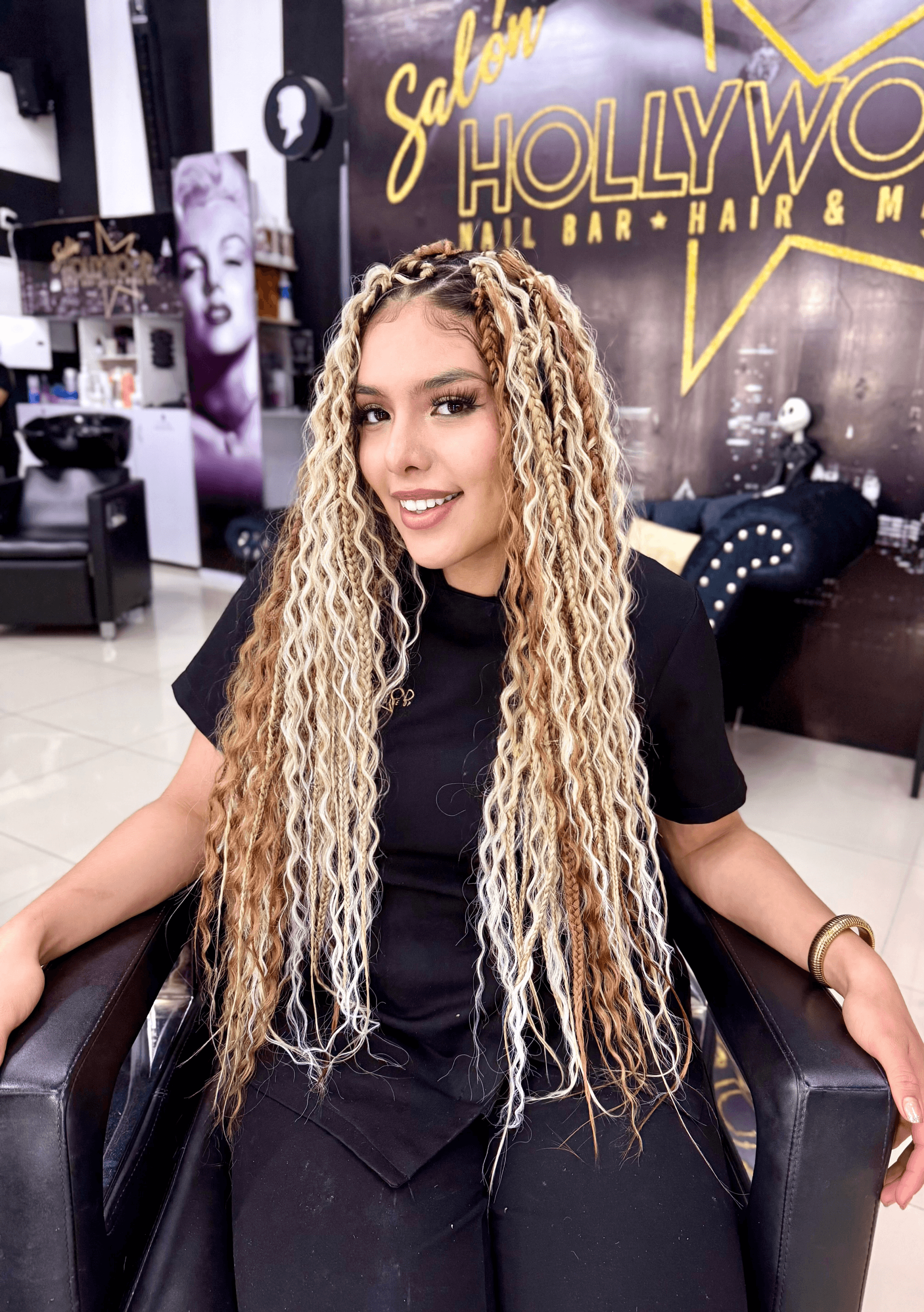 KAREN SÁNCHEZ photo