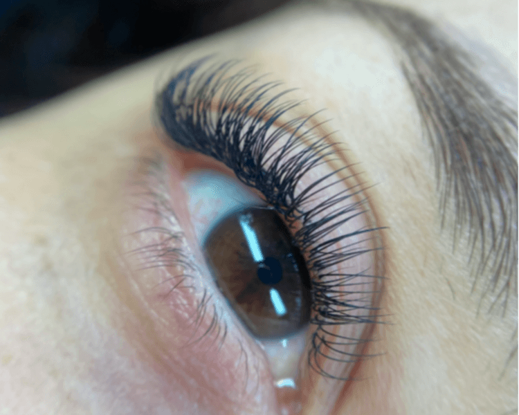 Retoque de pestañas 3 semanas