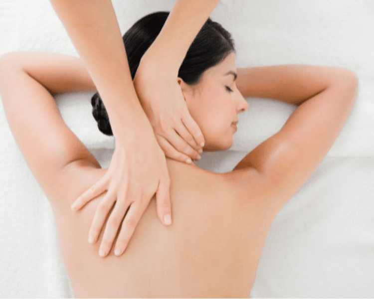 MASAJE DE RELAJACIÓN O DESCONTRACTURANTE (ESPALDA + BRAZOS)