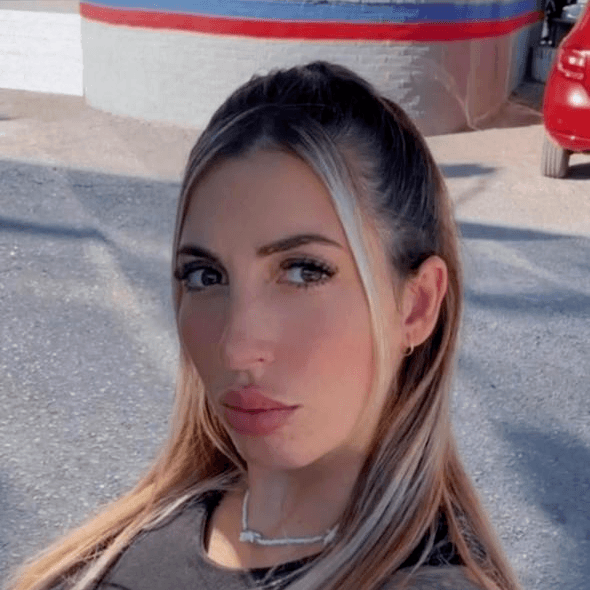 Yanina Lionardi photo