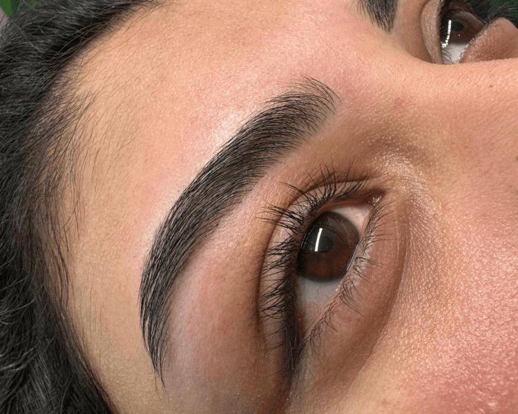 DISEÑO+ PERFILADO DE CEJAS