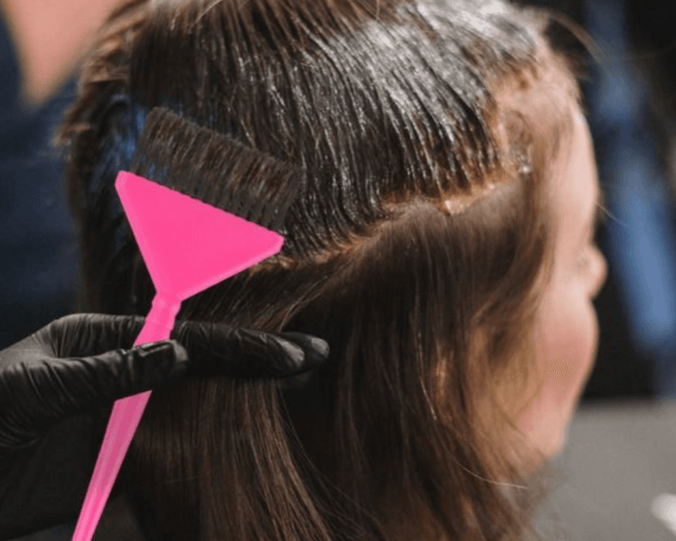 Retoque de tinte 10 min