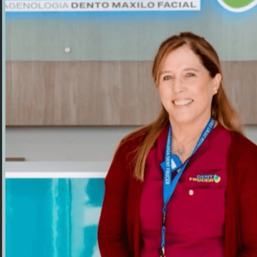 Cecilia Robertson Canedo photo