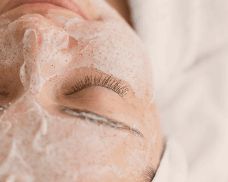 Xplendor (limpieza facial con shock de vitamina C) (paso 3)