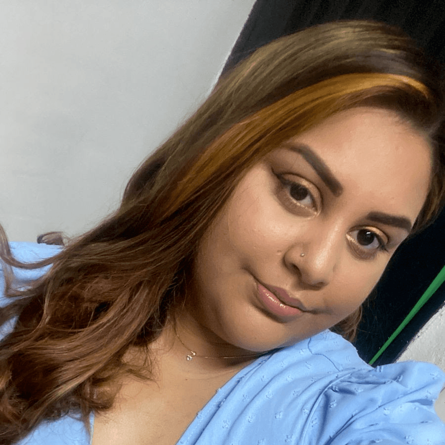 Sary Vanessa Arias Capurro photo