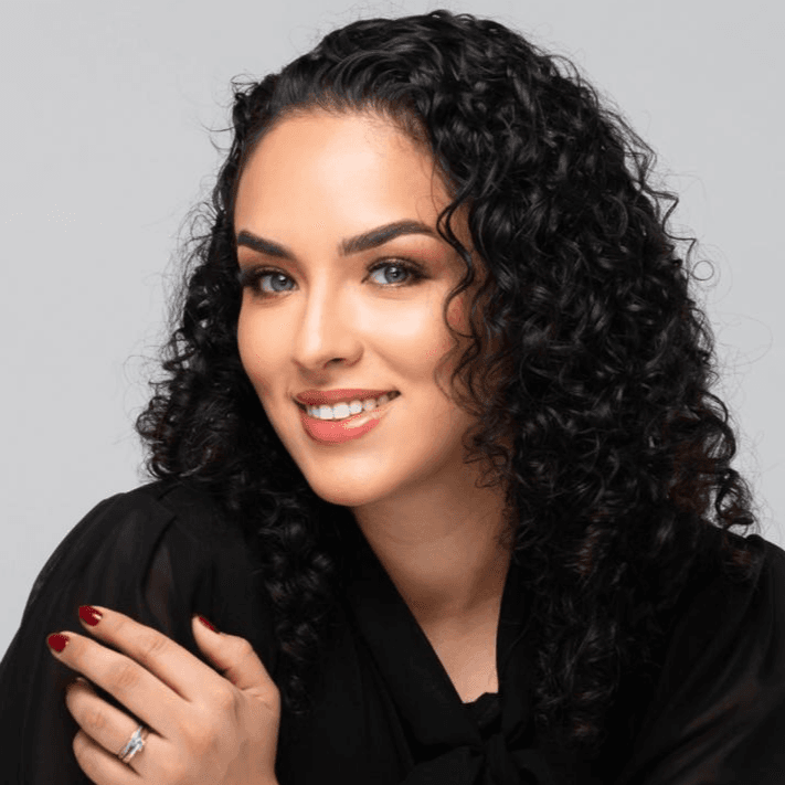 Arelly Santiago photo