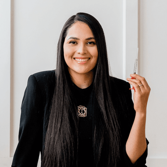 Dra. Mariana Torres photo