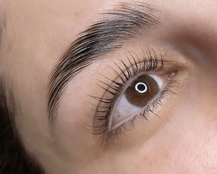 Lifting de pestañas y Laminado de cejas