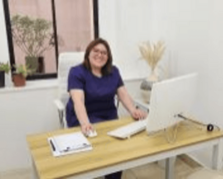 NUTRICIONISTA CONSULTA