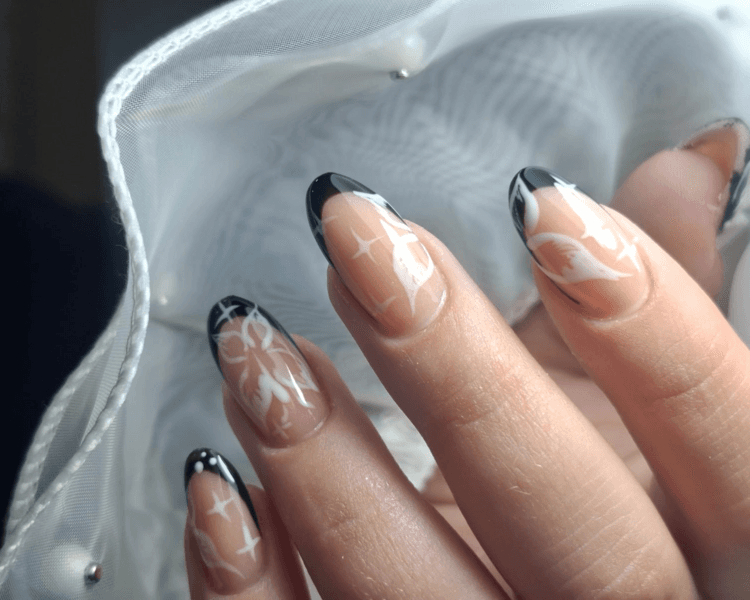 Extensión en acrílicas