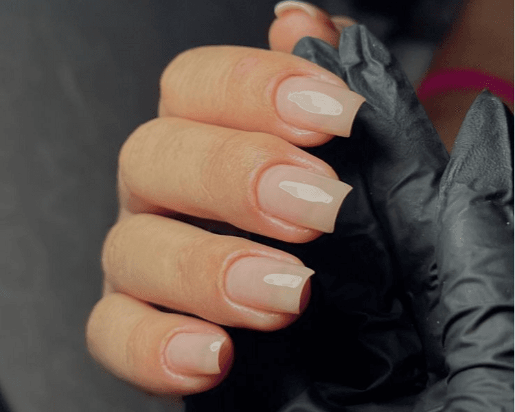 Dipping – Uñas Naturales con Polvo Acrílico