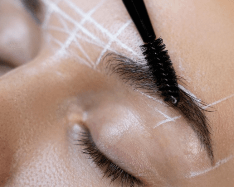 DISEÑO Y PERFILADO DE CEJAS