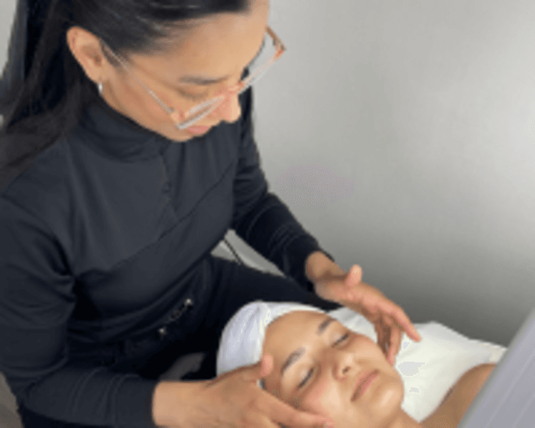 💆🏻♀️ Faciales Personalizados