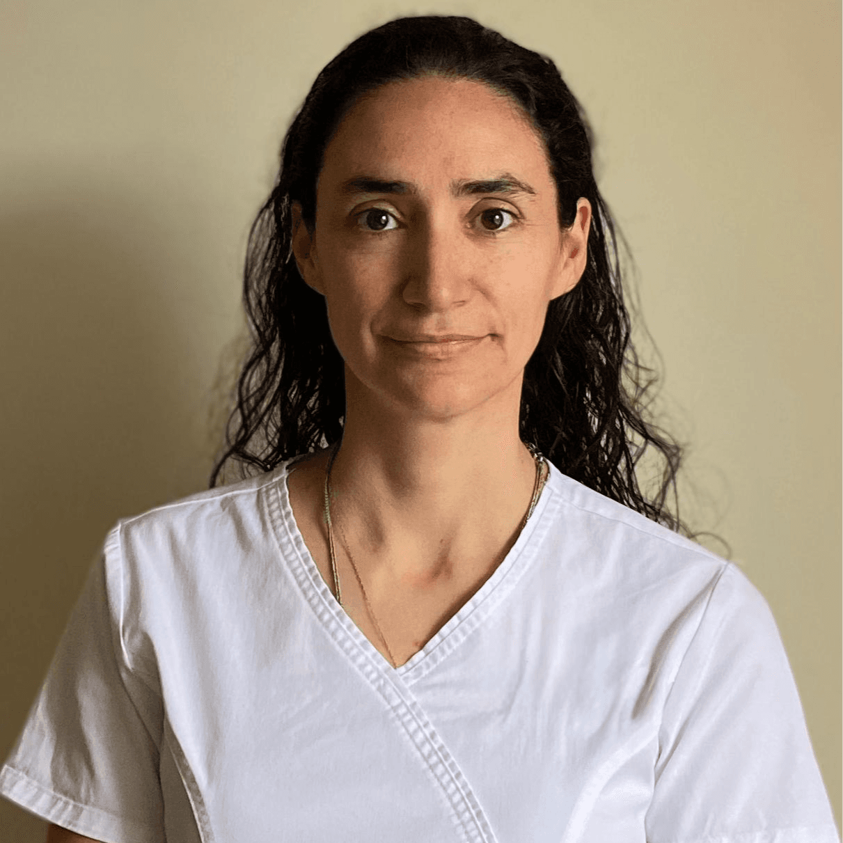 Dra. Betty Bizcar Mercado photo