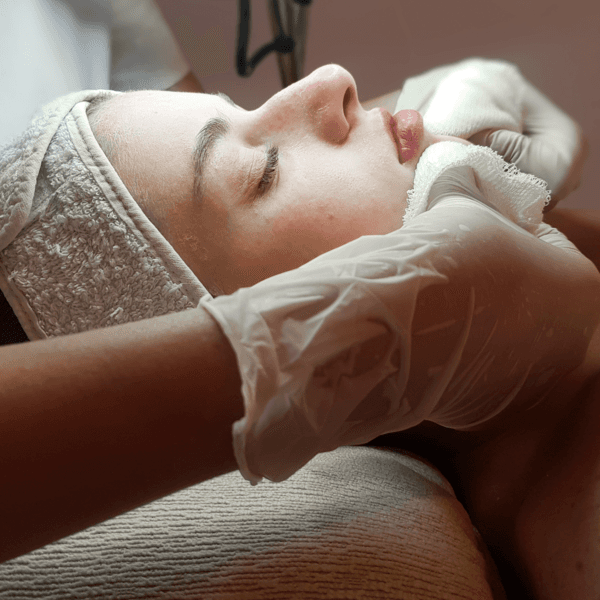 Higiene profunda de espalda con peeling