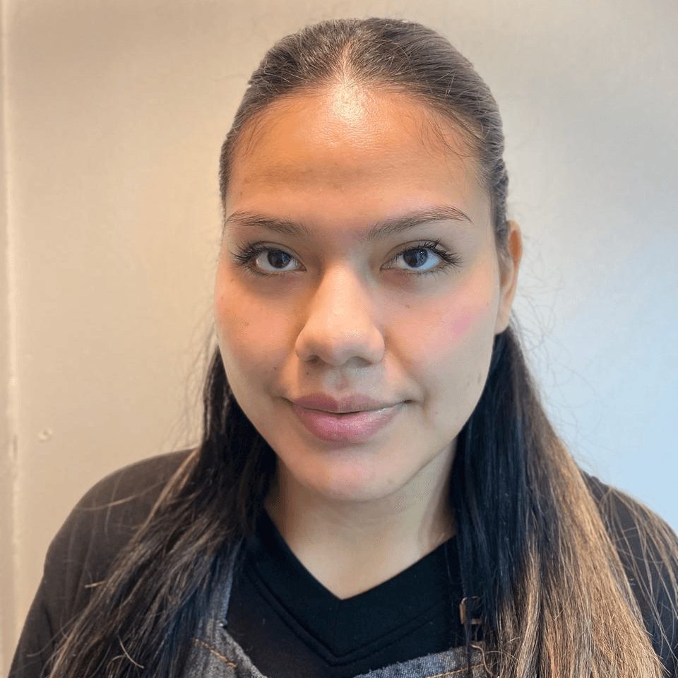 Jacqueline Auza photo