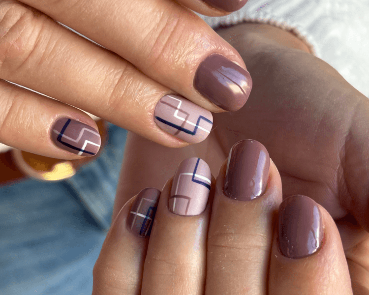 Capping NAIL ART SIMPLE