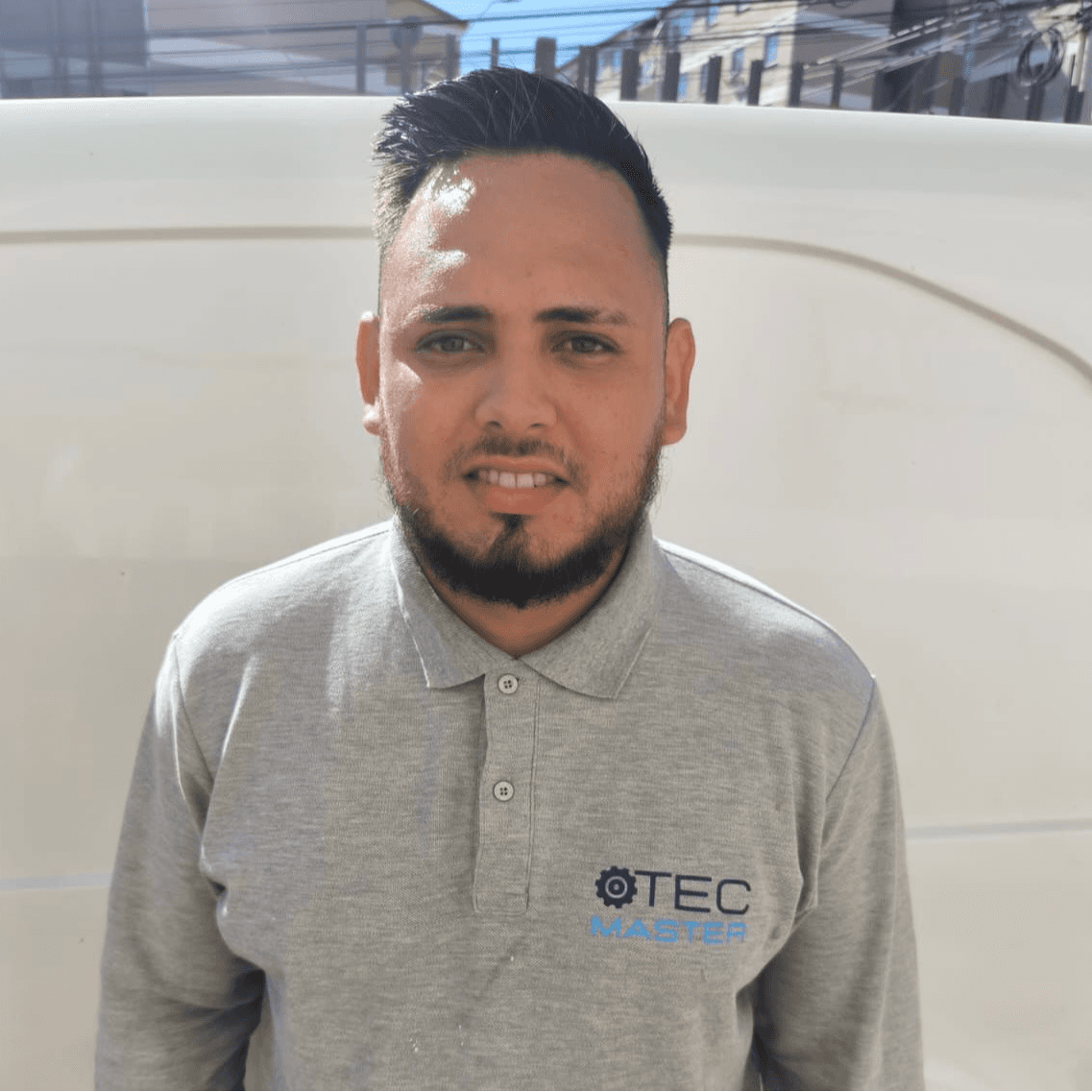 Anthony Hernandez photo